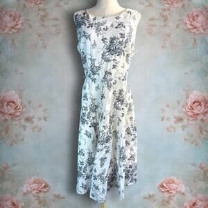 Vintage Laura Ashley Floral Roses & Vines Print Sleeveless Cotton Midi Dress